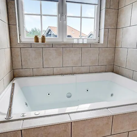 3 Bedroom In Lejlighed Bogense