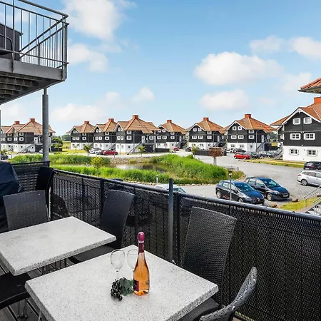 아파트 3 Bedroom In